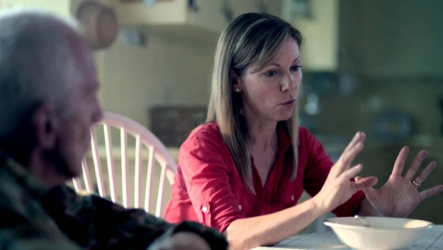 Uma lição de vida: ele cuidou dela, agora ela cuida dele